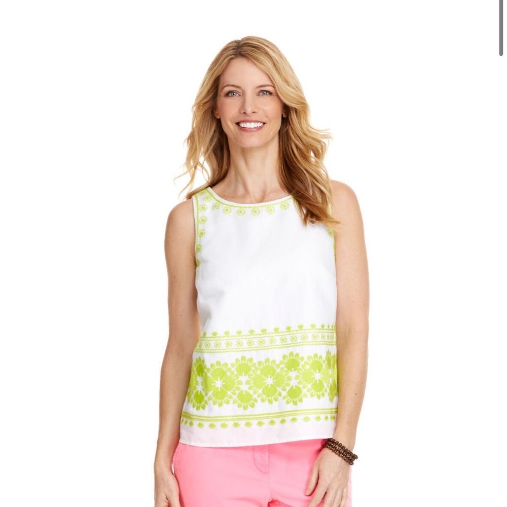 Vineyard Vines Caribbean Embroidered Floral Linen blend size 2